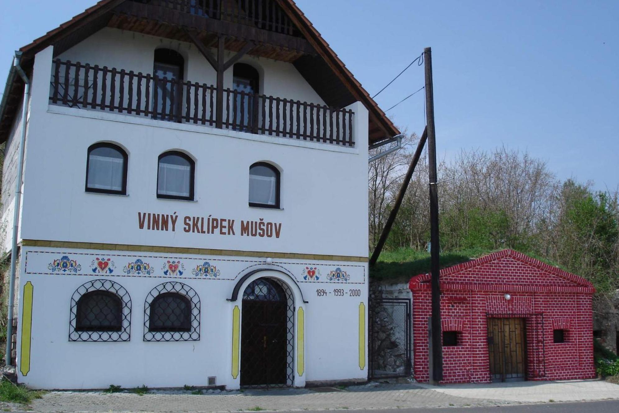 Hotel Penzion Sklipek Musov Pasohlávky Esterno foto